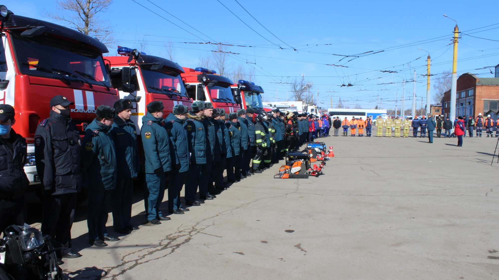 В Туле проверили готовность сил и средств к весеннему половодью и  пожароопасному сезону - Новости - Главное управление МЧС России по Тульской  области